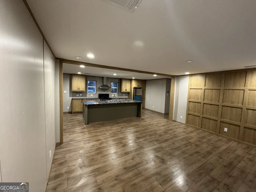 Newly Finished Manufactured Home with a Lake View