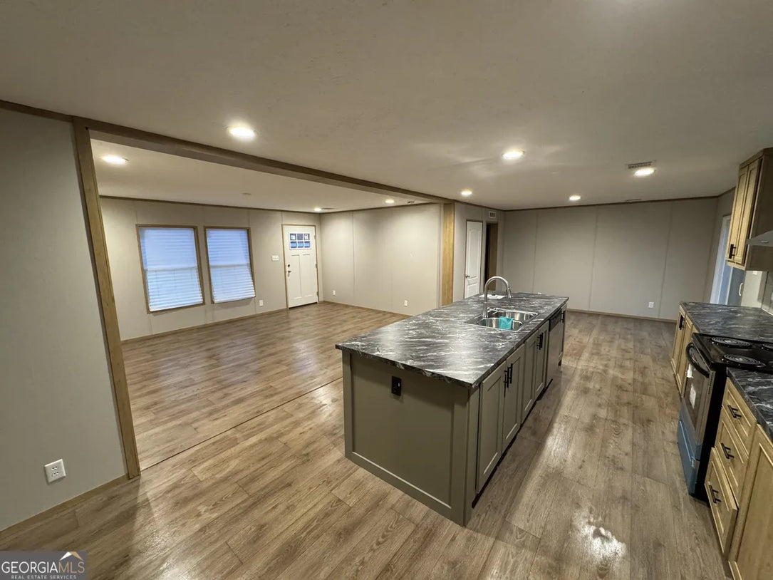 Newly Finished Manufactured Home with a Lake View