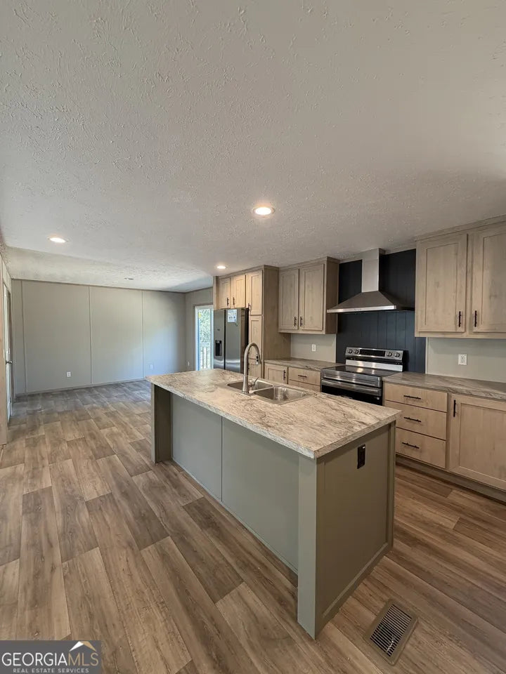 New, Spacious 3BR Home with Open Floor Plan on 1 Acre