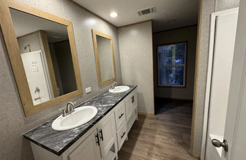 Newly Finished Manufactured Home with a Lake View-8