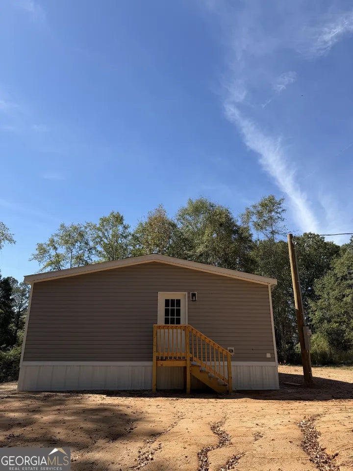 New, Spacious 3BR Home with Open Floor Plan on 1 Acre