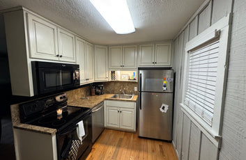 Waterfront Living on Lake Harding - Charming Rustic Cabin Retreat with Modern Comforts-10