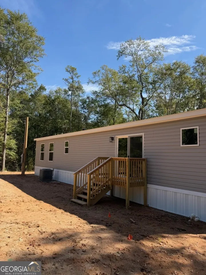 New, Spacious 3BR Home with Open Floor Plan on 1 Acre