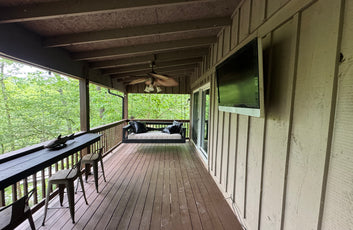 Waterfront Living on Lake Harding - Charming Rustic Cabin Retreat with Modern Comforts-3